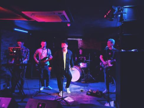 10330444_10153930105126011_9084117982260020463_n