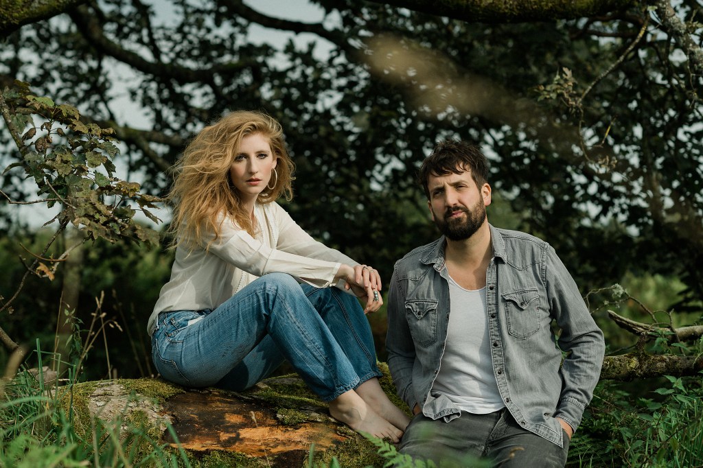 Ashton Lane – You Came&nbsp;Anyway